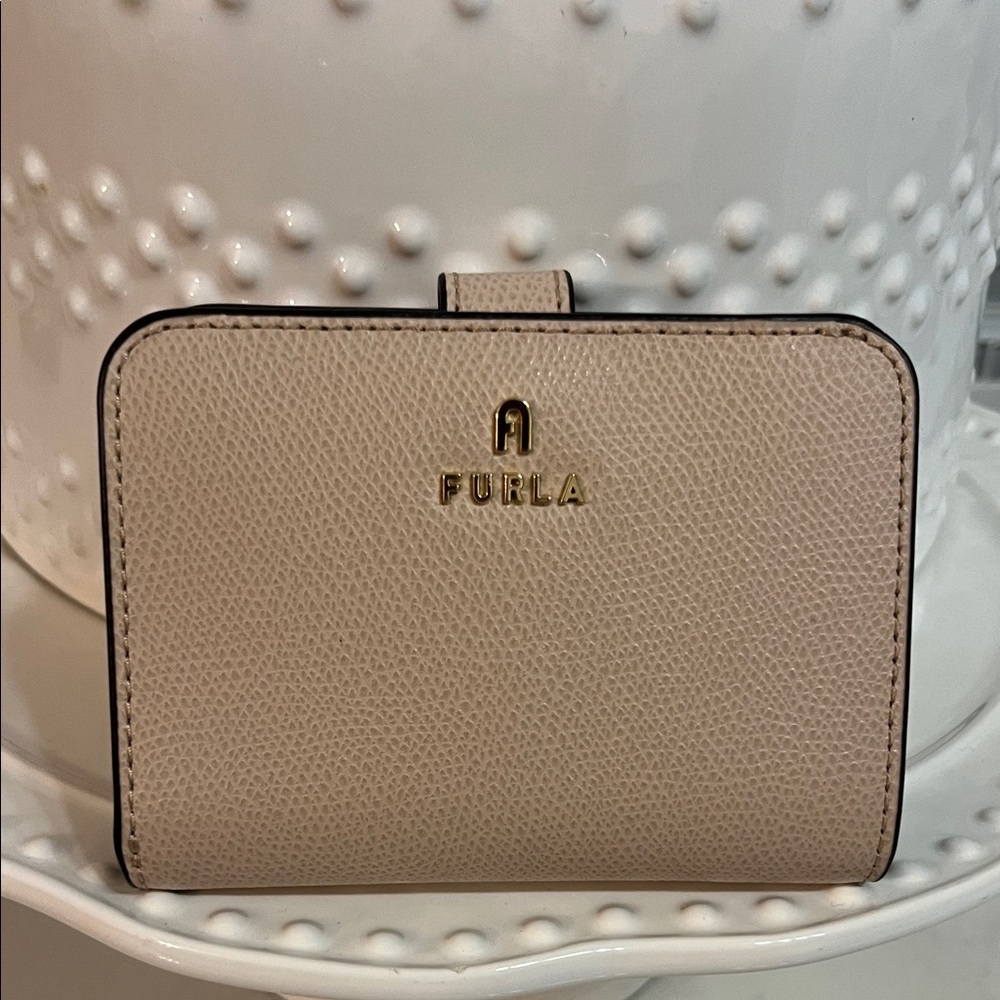 Furla Pebbled Leather Compact Wallet - Light Beige with Gold Hardware